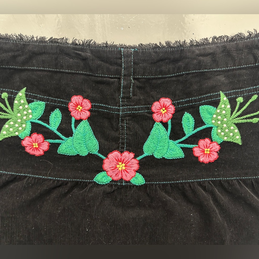 Miss Me Black Embroidered Corduroy Skirt with Floral & Bird Motifs - Picture 10 of 10